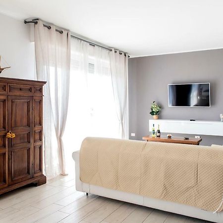 Appartamento Alex Vista Mare Lido di Camaiore Dış mekan fotoğraf