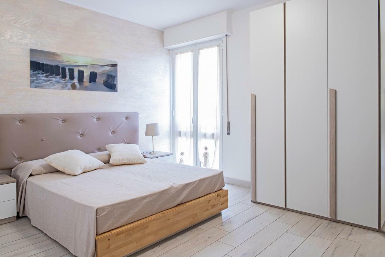 Appartamento Alex Vista Mare Lido di Camaiore Dış mekan fotoğraf